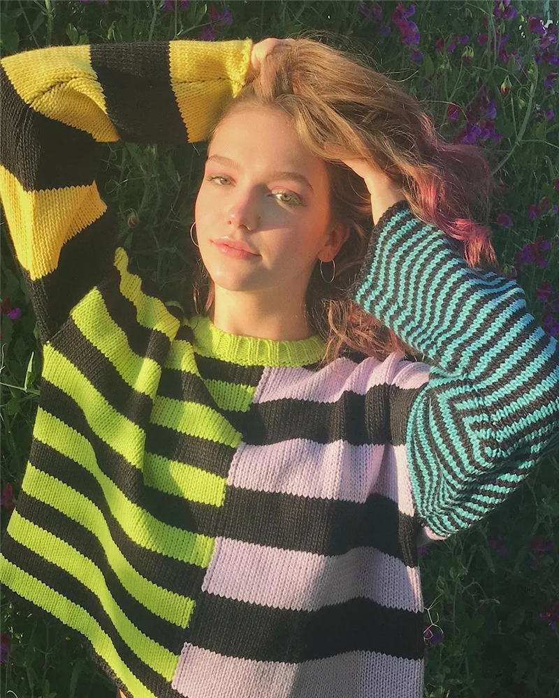 

Ins retro color stripe asymmetric stitching T-shirt women's autumn and winter new women's lazy Pullover