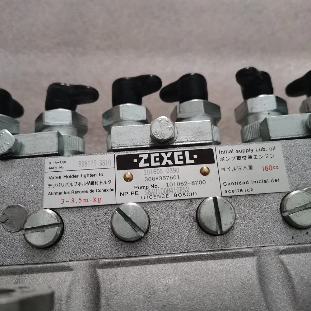 Топливный насос двигателя ZEXEL 6BG1, топливный насос 101605