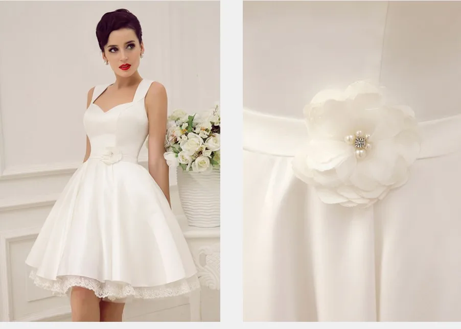 Платье свадебное атласное короткое с открытой спиной и цветочным поясом |