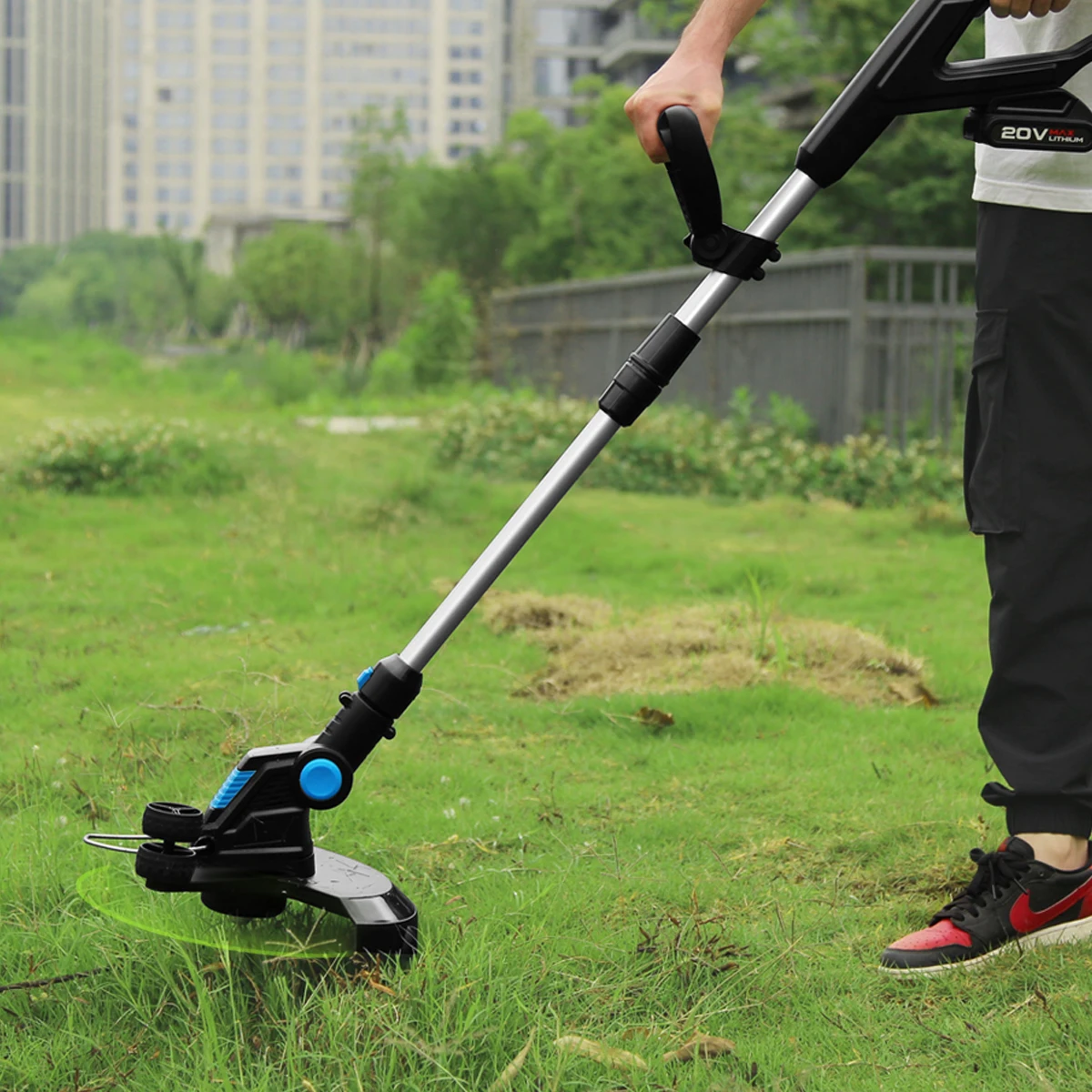 

20v Electric Grass Trimmer Cordless Lawn Mower 12in Auto Release String Cutter Pruning Garden Tools 2000mah Li-Ion By