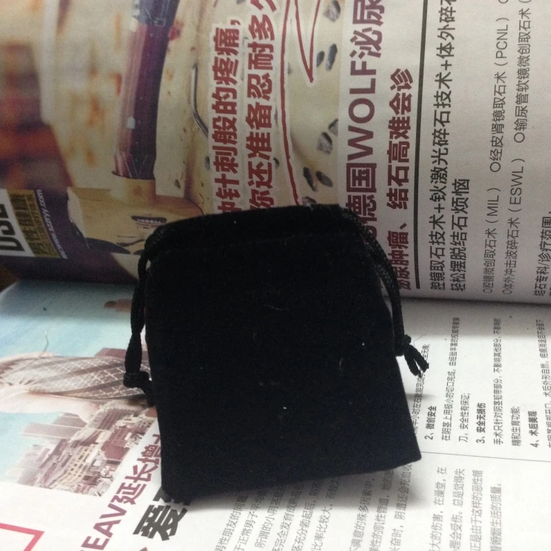 Специальная продажа черный бархатный дешевый ювелирный мешок на заказ 7*9 см