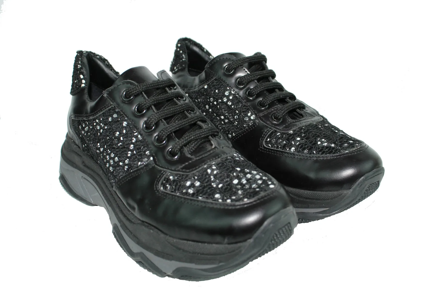 

Zer Shoes Pattern Black Sports Shoes