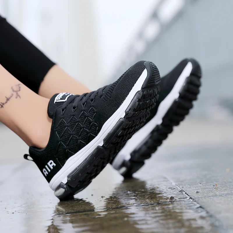 Кроссовки женские из сетчатого материала дышащие спортивные с воздушной