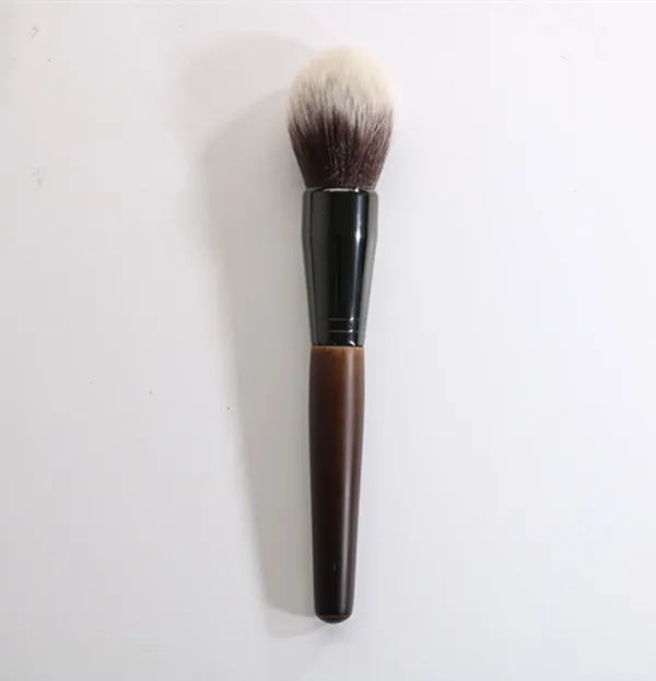 1 шт. коническая основа с верхним пламенем 2019 пудра Контур хайлайтер для