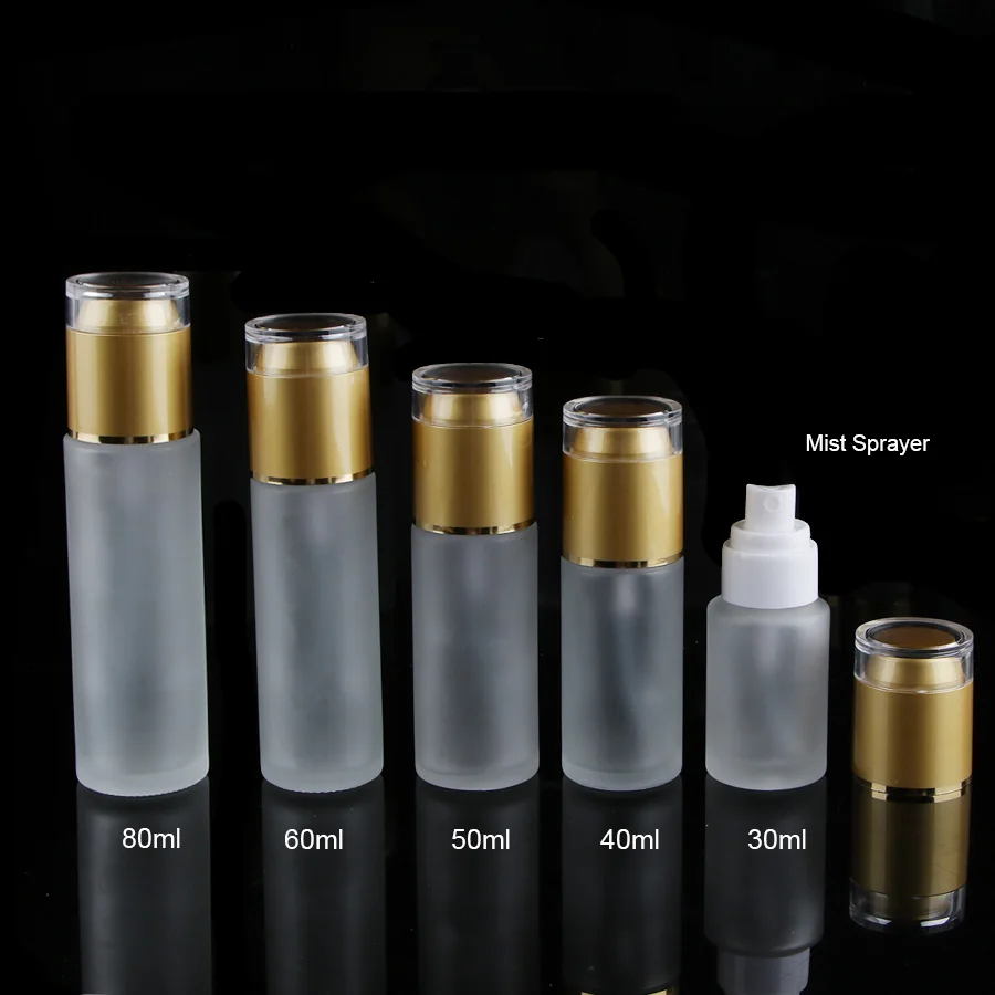 Диспенсер для косметических средств с матовым стеклом 30 мл Золотая крышка 50