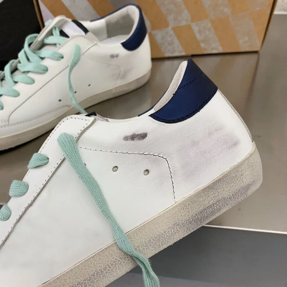 Лидер продаж классические женские кроссовки удобные модные дизайнерские на