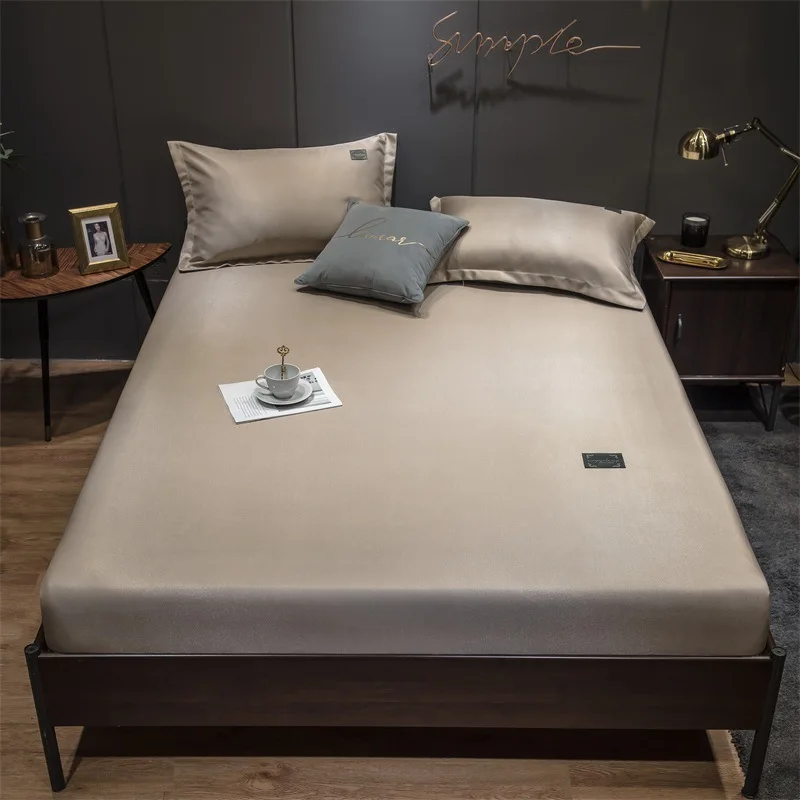 

3Pcs simple pure color Summer ice silk Mattress Cover suits mat Bedding Light Mat kit Air-conditioned rooms Simmons mattress