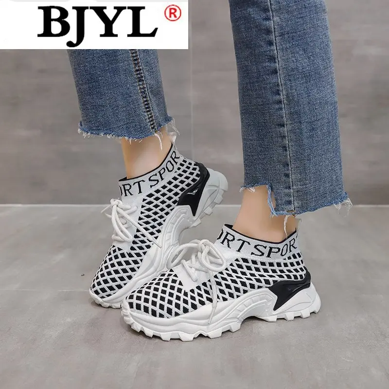 

2021 Spring New Fashion Mesh Breathable Women Casual Shoes Comfortable Women Sneakers Platform Lace Women Vulcanized Shoes