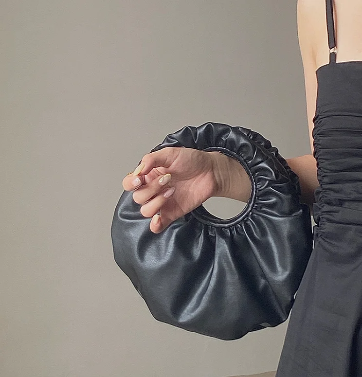 

Fashion women bag girl messenger shoulder bag cloud cross body circle female cute bag chain 90iki7