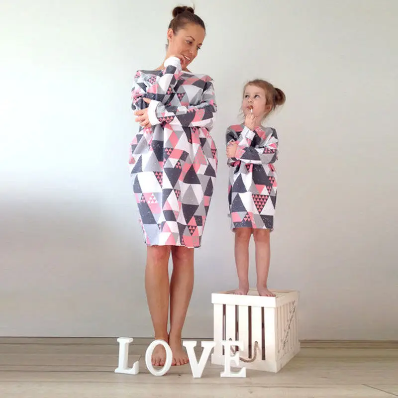 Moeder Dochter Kleding с геометрическим рисунком футболка длинным рукавом Толстовка