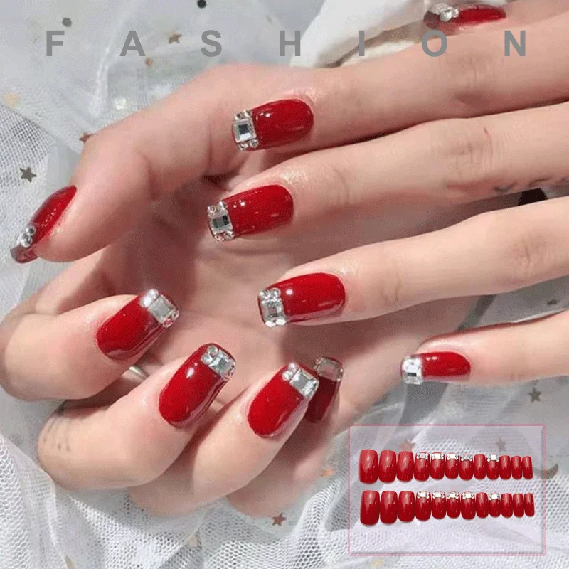 

24pcs/Box Red diamond nail patch Bridal nail patch fake nails Detachable Removable Wear manicure