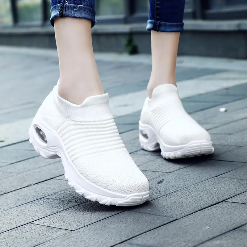 Bjakin/женские кроссовки для бега Femme 2020 Брендовые белые на платформе Белые дышащие