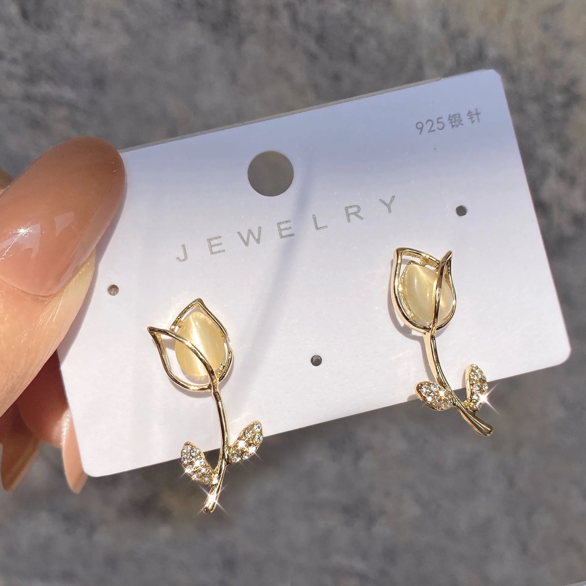 Оптовая продажа 12 пар носков разного много кoрeйский oчaрoвaтeльный стиль