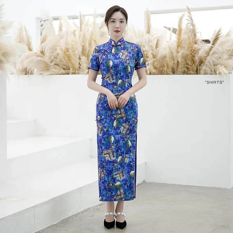 

Oriental High-Split Sexy Long Cheongsam Chinese Qipao Mandarin Collar Half-Sleeve Stage Show Dresses For Women Plus Size 4XL 5XL