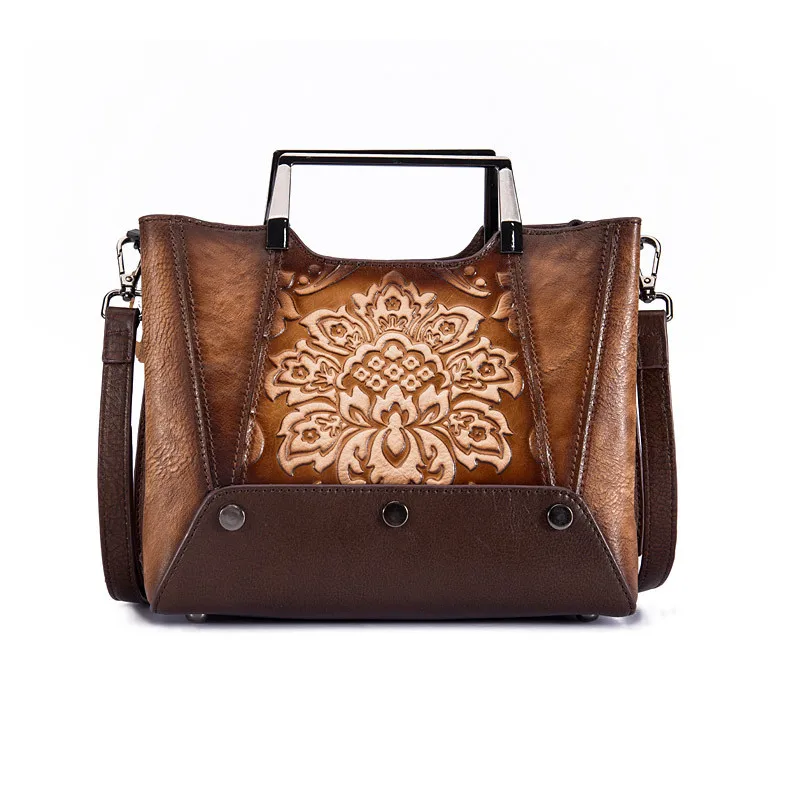 

2020 Female Baotou layer cowhide high-end retro craft embossing hand-rubbing color trend portable diagonal bag long line handbag