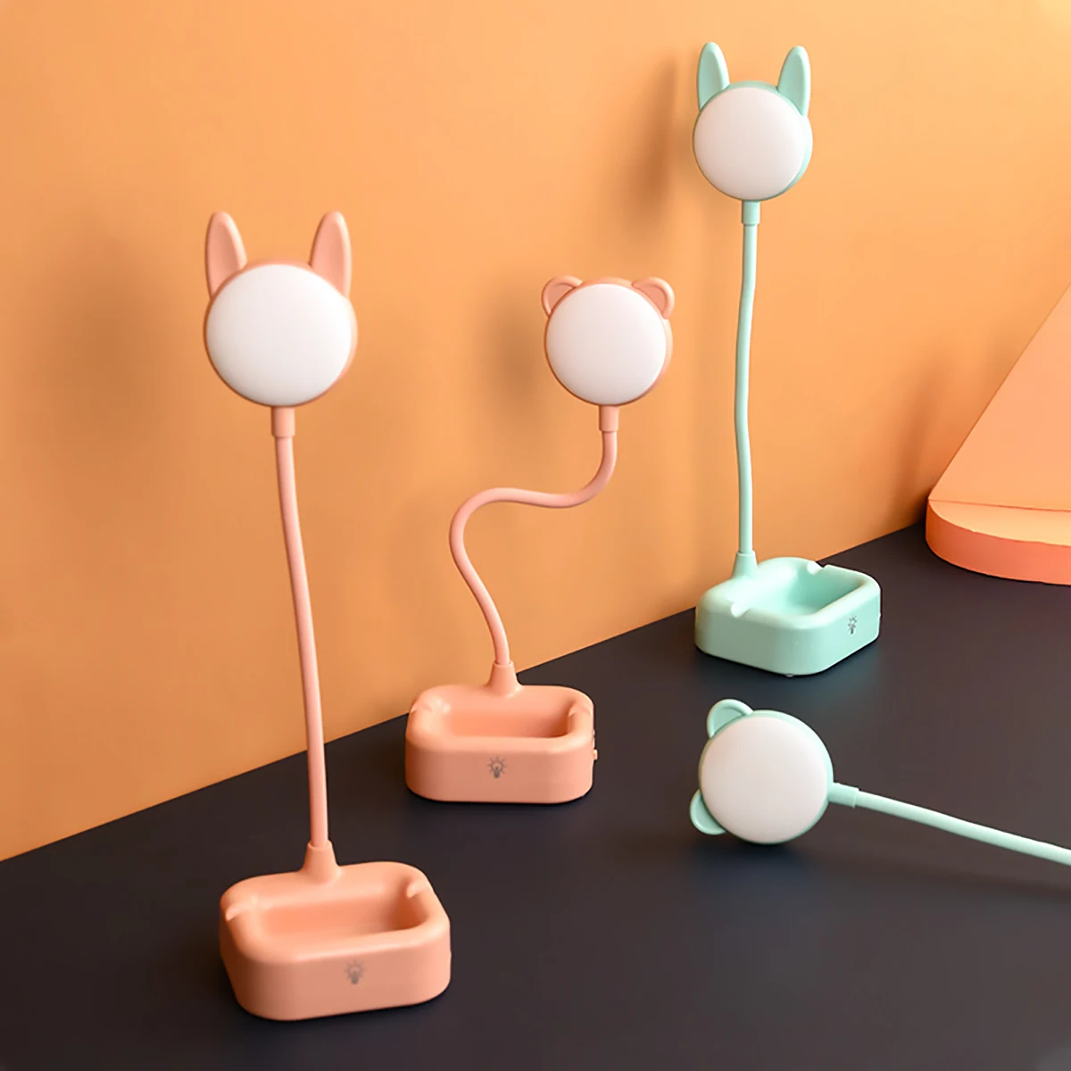 USB перезаряжаемая Светодиодная настольная лампа с сенсорным регулированием для