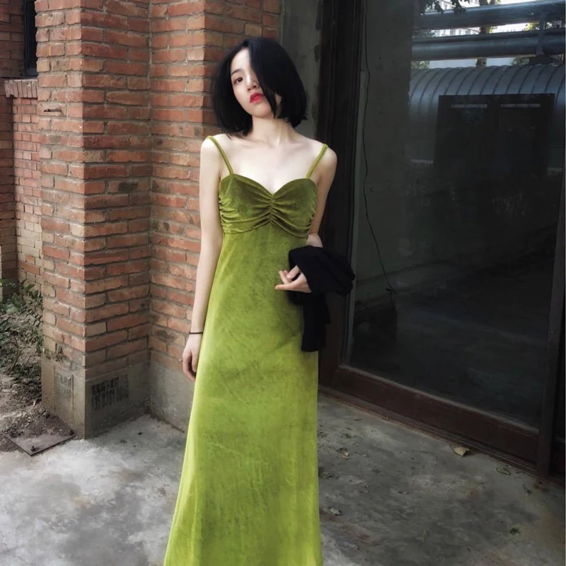Сексуальное бархатное платье на бретелях с открытой спиной для женщин