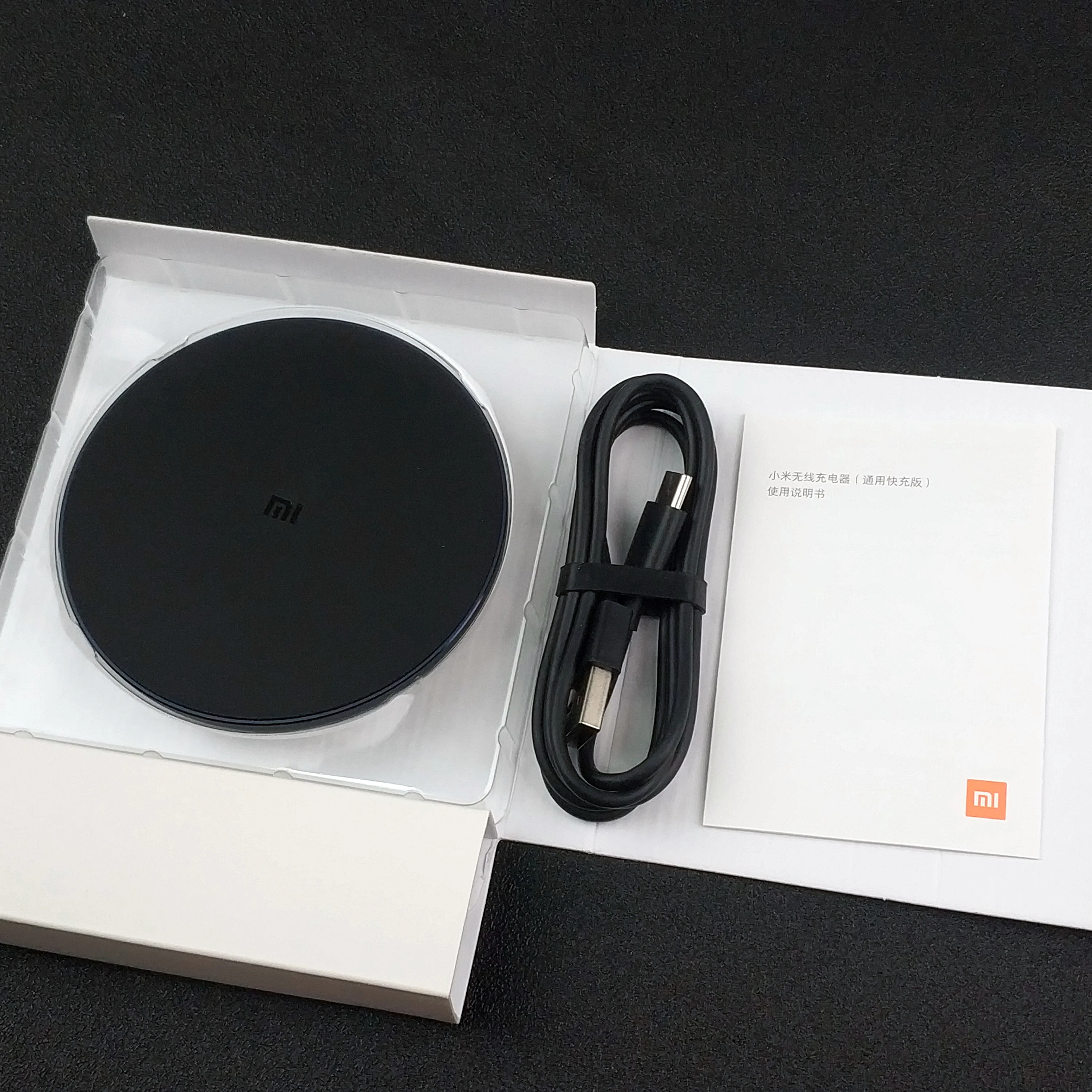 Беспроводное зарядное устройство Xiaomi QI smart 10 Вт оригинальное быстрое для