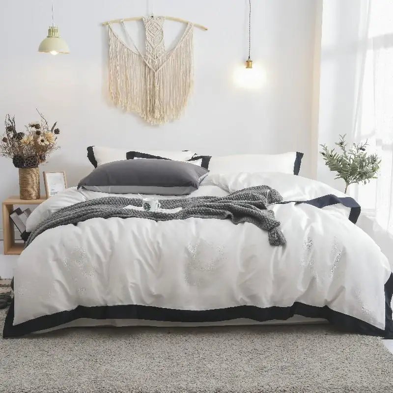 

Luxury Egyptian Cotton White Gray Solid color Bedding Set Silky Duvet cover Bed Sheet Queen King Size Fitted sheet ropa de cama