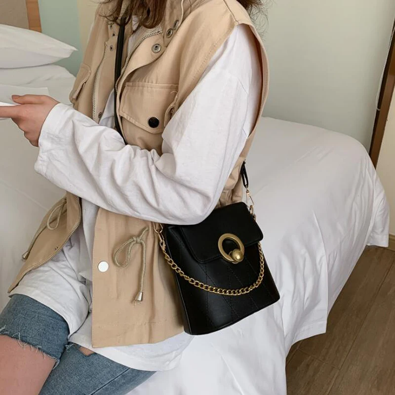 Роскошные дизайнерские сумки через плечо для женщин мессенджеры на цепочке