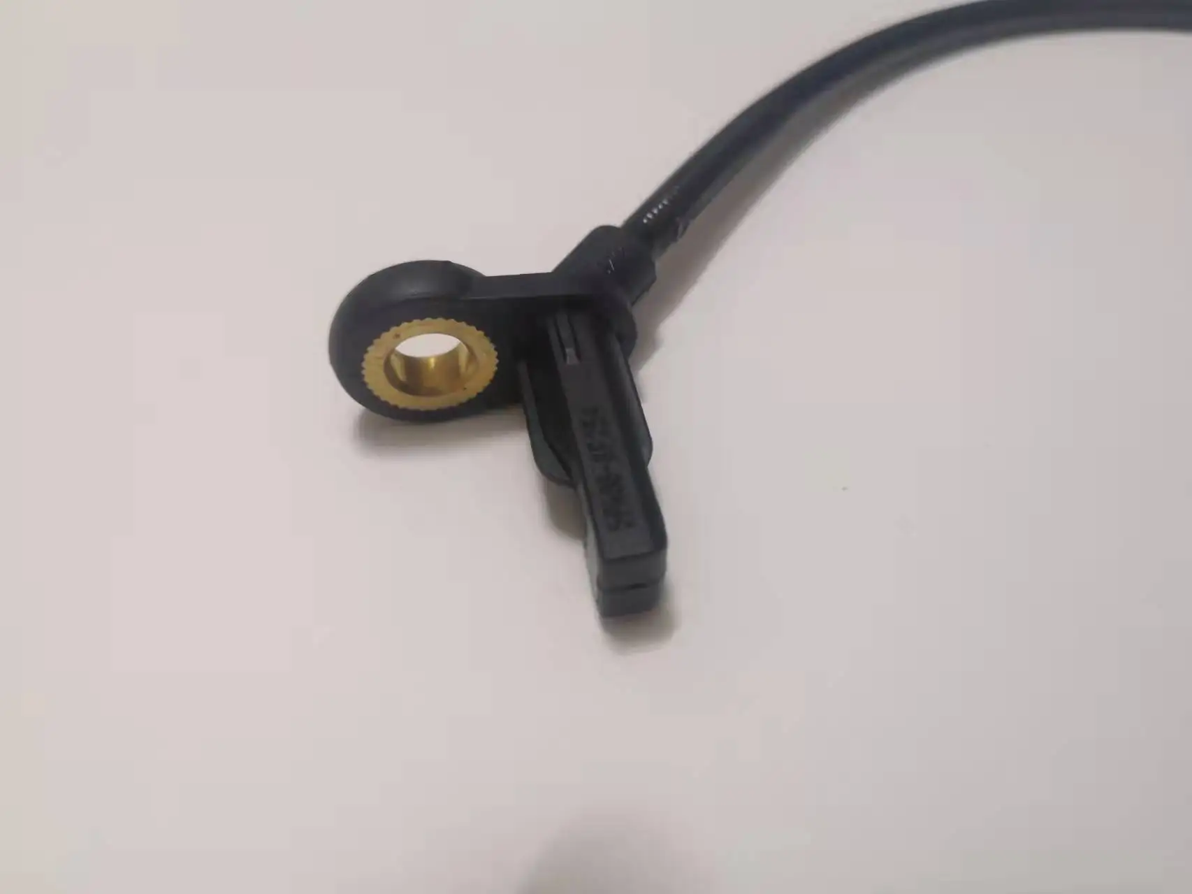 OEM:1649058300 1645400717 164540151 для Benz заднее колесо об/мин ABS Датчик W164 ML350 ML400 GL350 GL450 W251 R300 R320