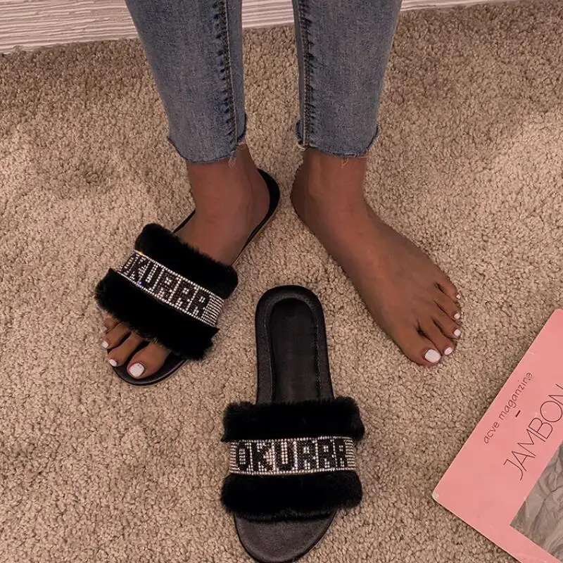 Сандалии женские на плоской подошве летняя обувь пляжные тапочки пикантные