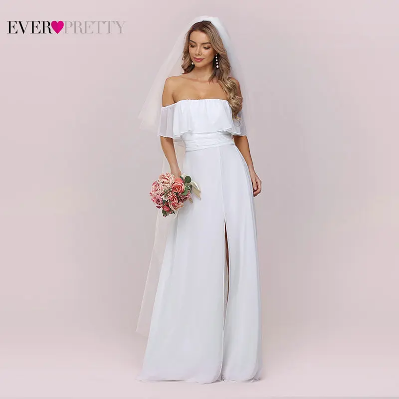 Простые белые свадебные платья Ever Pretty EP00968WH А силуэта с открытыми плечами и