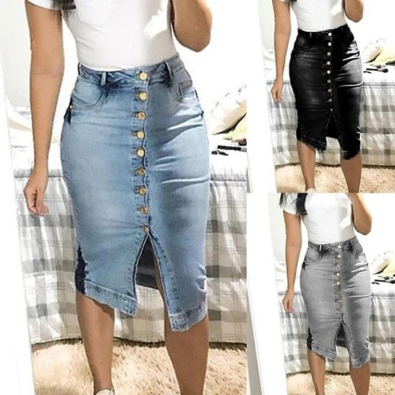 Фото Женская джинсовая юбка-карандаш средней длины с завышенной талией на пуговицах |