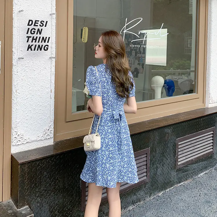 

2021 Summer New Women's French Elegant Fashion Simple Floral Chiffon Short Sleeve Dress