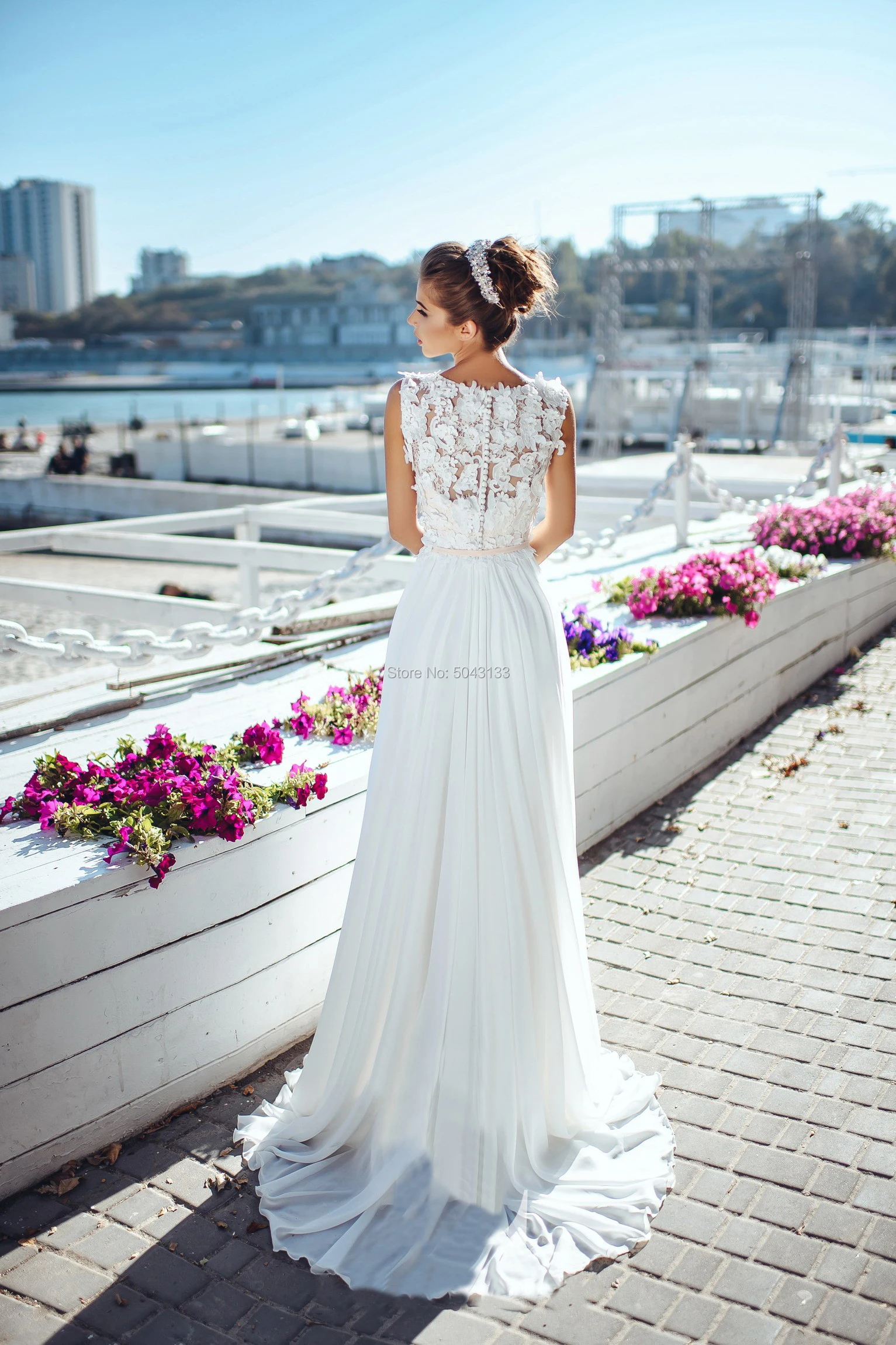 Платье Свадебное шифоновое в стиле бохо с коротким рукавом и цветочной