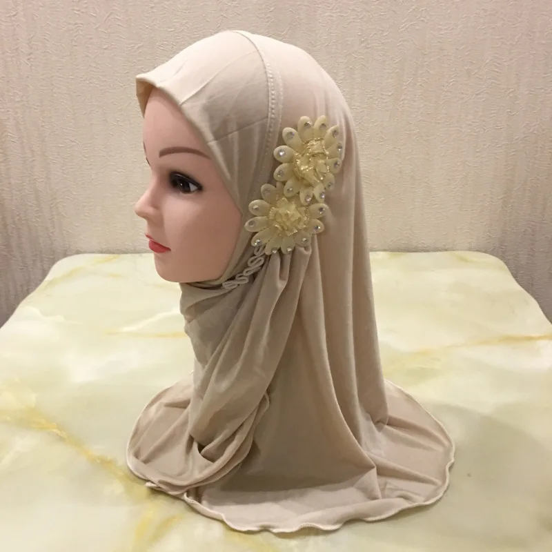 Muslim Girls Hijab Scarf with Flower Appliques Islamic Kids Plain Turban Head Wrap Shawls Elastic Kid Burqa for 2-7 Years Old |