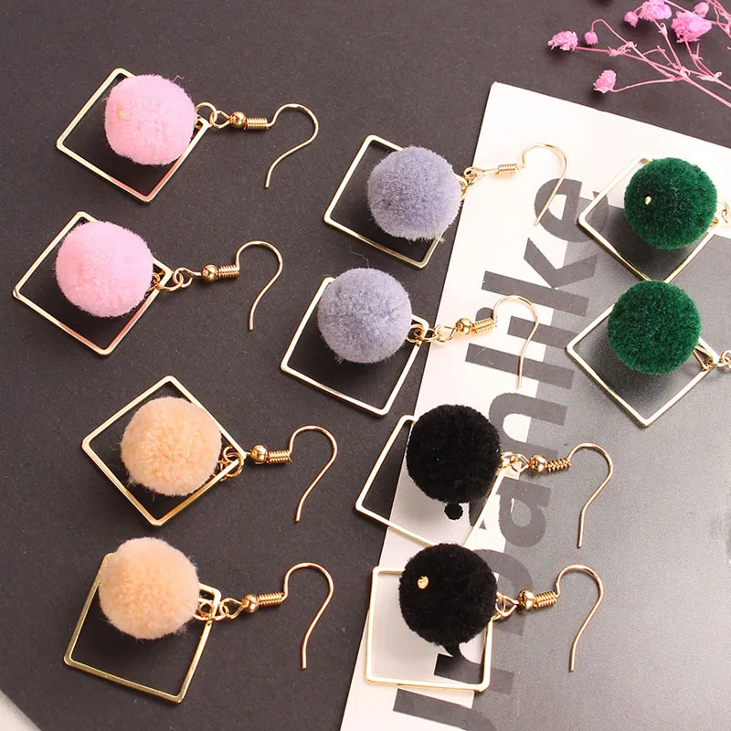 Женские Висячие серьги сплав геометрические хлопок меховой шар висячие