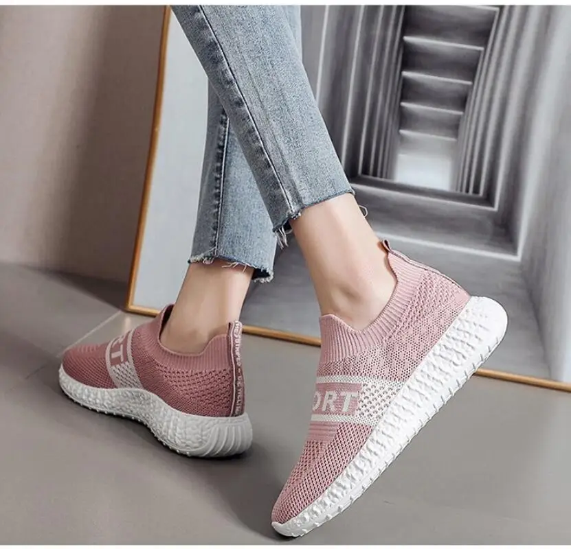 

Women Vulcanized Shoes High Quality Women Sneakers Slip On Flats Shoes Women Loafers Plus Size Walking Flat