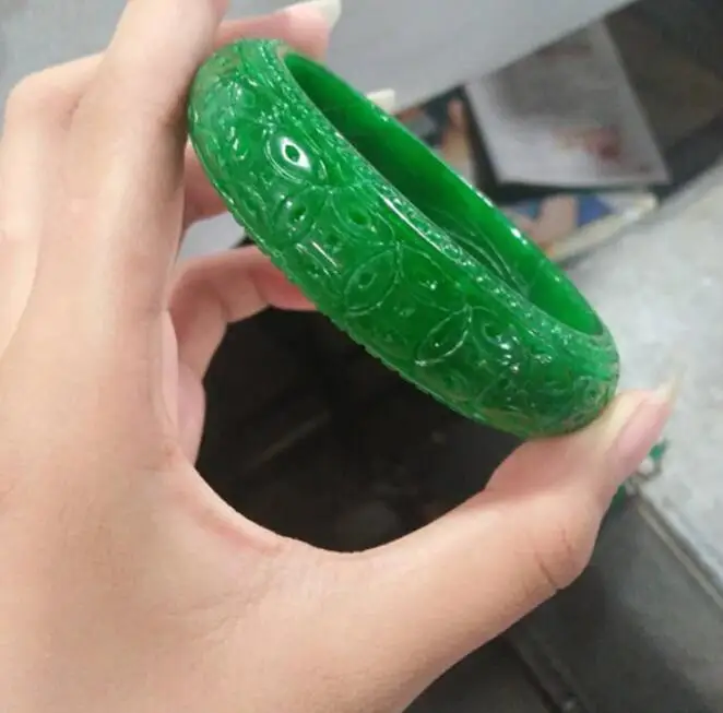 Браслет поплавок из Мьянмы с цветами нефрита полноцветный резной нефритовый