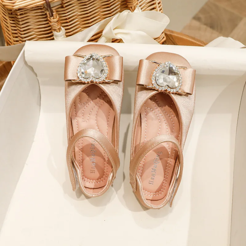 

New Fashion Rhinestone Leather Shoes Girls Children Flats Breathable Spring/Autumn Baby Toddler Moccasins Kids Student Dance 019