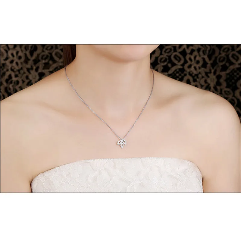 Женское ожерелье из серебра 925 пробы с подвеской в виде трех листьев | Украшения и