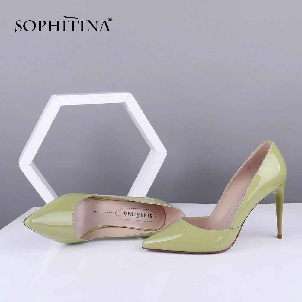 Женские офисные туфли SOPHITINA заостренный носок тонкий каблук высокие однотонные