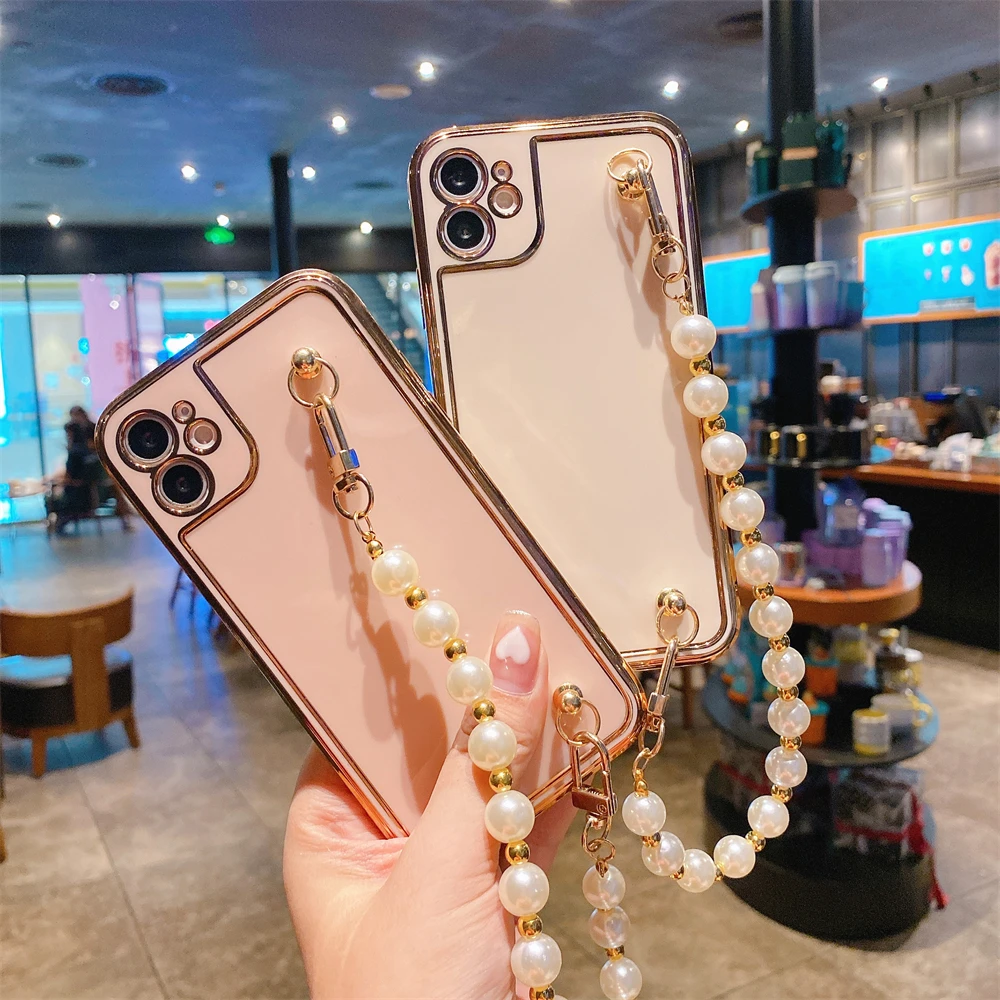 

Soft Pearl Bracelet Love Heart Phone Case For iPhone 11 12 Pro Max XS X XR 7 8 Plus Mini SE 2020 Electroplated Bumper Back Cover