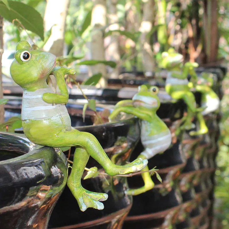 

Hot 4 Pcs Cute Creatives Frog Decoration Resin Garden Animal Doll Garden Decoration For Garden FQ-ing