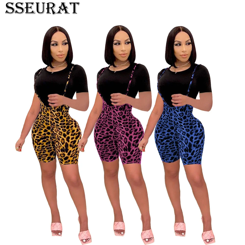 

SSEURAT Leopard Two Piece Set Short Sleeve T Shirt Top Spaghetti Strap Summer Outfits for Women Sexy Club Matching Sets 2021