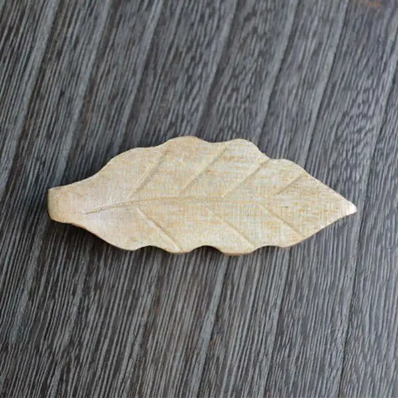 

Creative Personality Small Leaf Chopsticks Holder Cartoon Japanese Wooden Chopsticks Rack, Simple Home Kitchen Bar Tool Supplies
