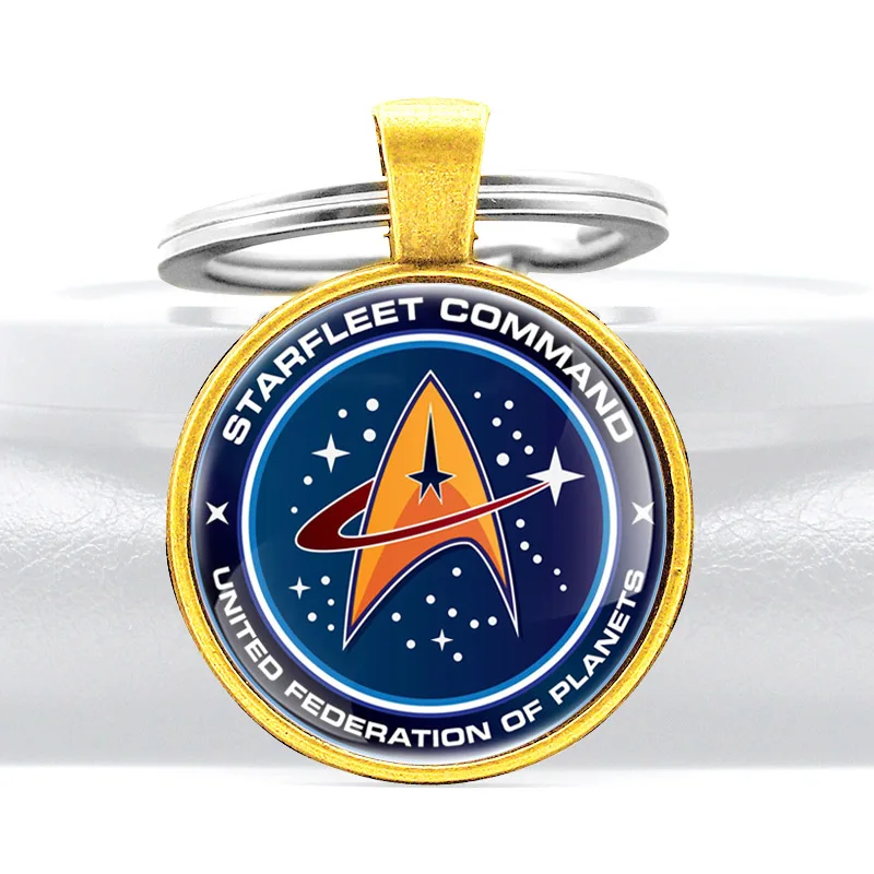 

Gold Classic Star Empire Command Glass Cabochon Metal Pendant Key Chain Fashion Men Women Key Ring Jewelry Gifts Keychains