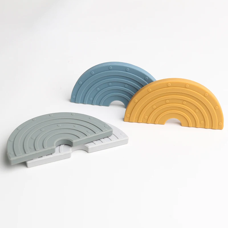 Рисунок 4 - Прорезыватель для зубов в радужной форме