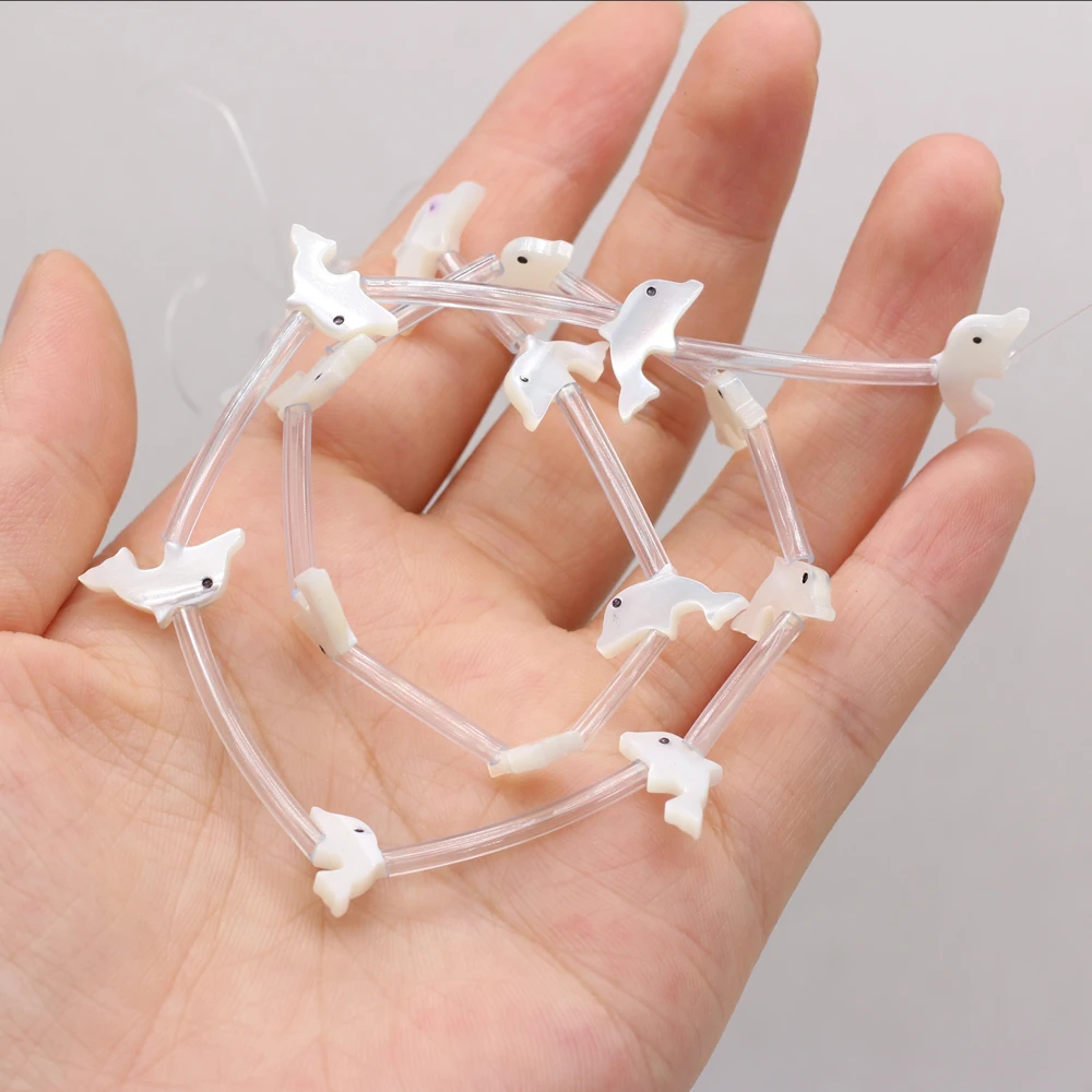 

2021 New Natural Sea Shell Dolphin-shaped Beaded DIY Handmade Crafts for Necklace Bracelet Jewelry Size 7x12mm 15Pcs/piece