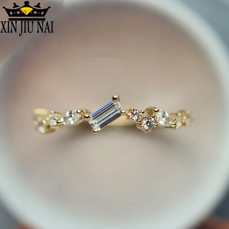 18K золотое изящное тонкое кольцо с кристаллами геометрическое свадебное для