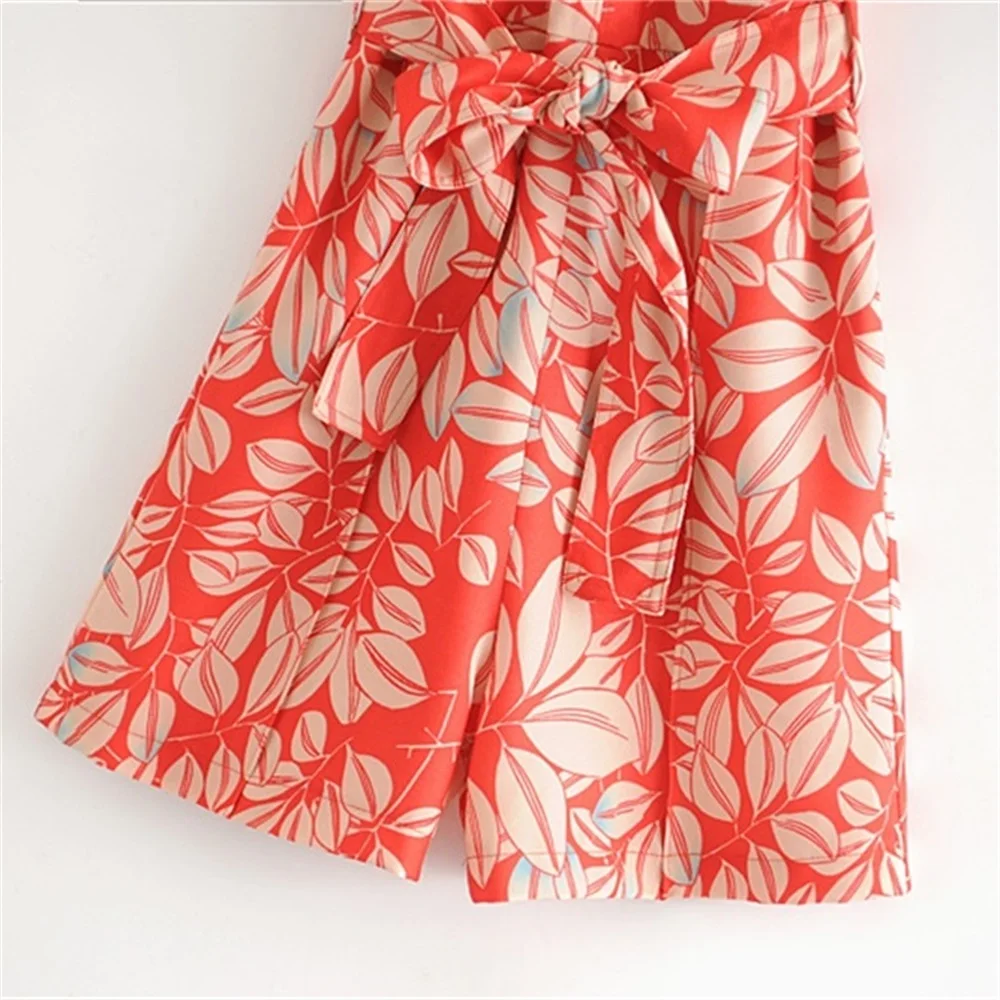 

2020 summer women's new retro temperament elegant wide leg jumpsuit shorts flower print belt tie round neck sleeveless jumpsuit