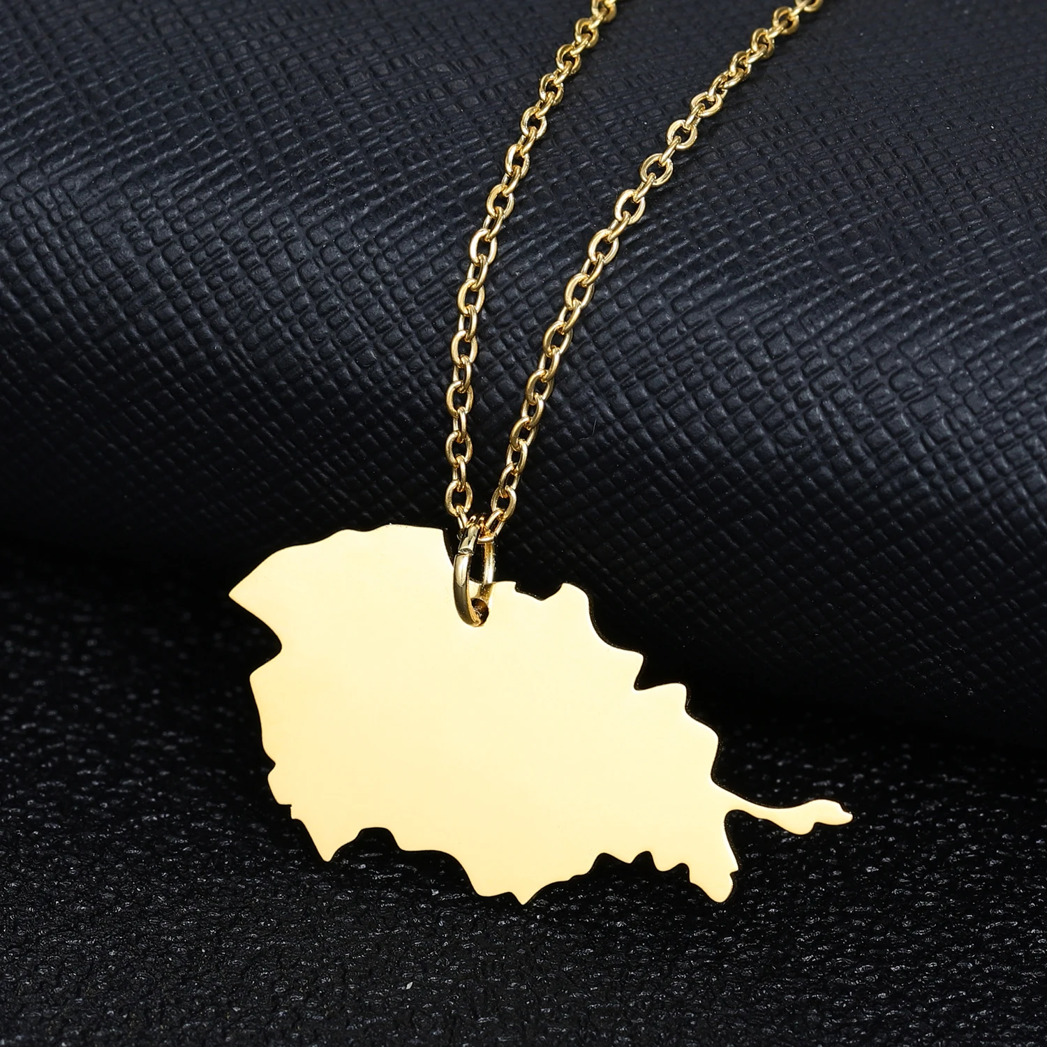 

Anniyo Map Ecuador Map Pendant Necklaces for Women Gold Color Charm Maps Jewelry Ecuadorian Patriotic Best Gifts Afghanistan