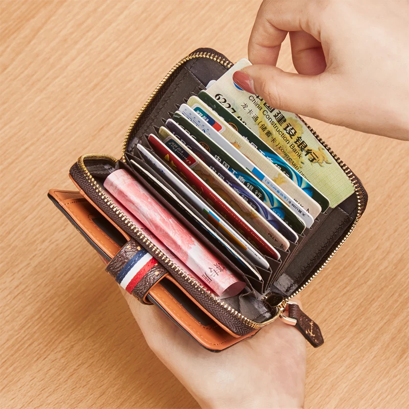 

LAORENTOU Women's PVC Coin Purse Mini Clutch Bag Classic Printing Card Holder Small Bag Simple Fashion Lady Zipper Short Wallet