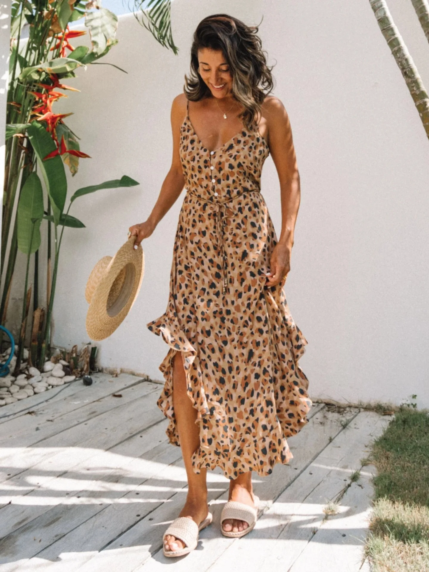2021 New women dress Spring summer dresses Irregular leopard print single-breasted ruffled halter spaghetti strap | Женская одежда