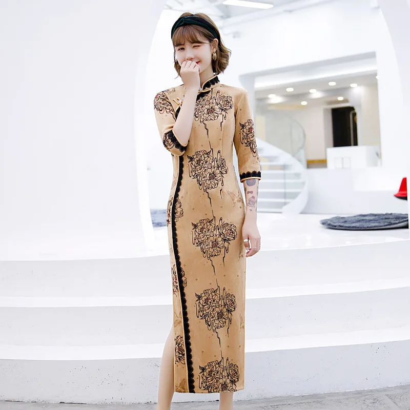 

Traditional Women Velour Long Cheongsam Skirt 3/4 Sleeve Novelty Chinese Dress Autumn Lace Floral Trim Formal Party Qipao Gown